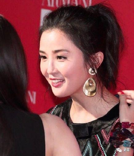 明星黑料网,明星黑料网背后的真相与影响-第3张图片-午夜成人福利影院