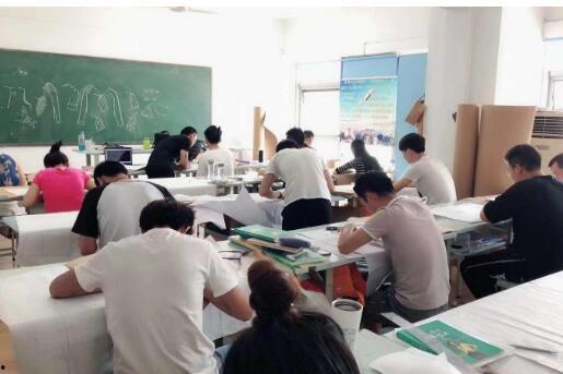 函授现场成人高考视频,视频解析与备考攻略-第3张图片-午夜成人福利影院