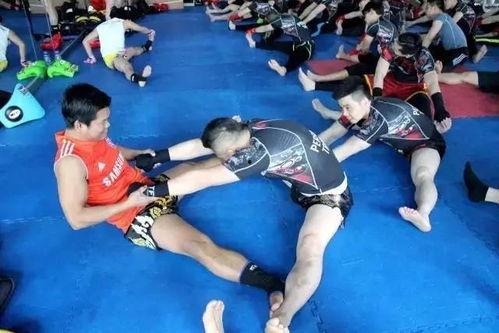 成人泰拳训练热身视频,成人训练前的活力启动-第1张图片-午夜成人福利影院