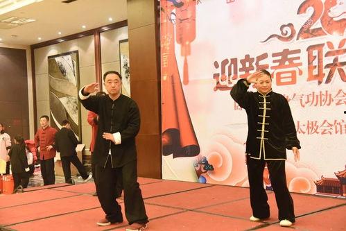 个人朗诵成人新年视频,见证成长与蜕变-第3张图片-午夜成人福利影院 个人朗诵成人新年视频,见证成长与蜕变-第3张图片-午夜成人福利影院