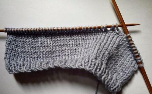 成人织毛衣教程男士视频,视频教学，轻松掌握编织技巧-第1张图片-午夜成人福利影院